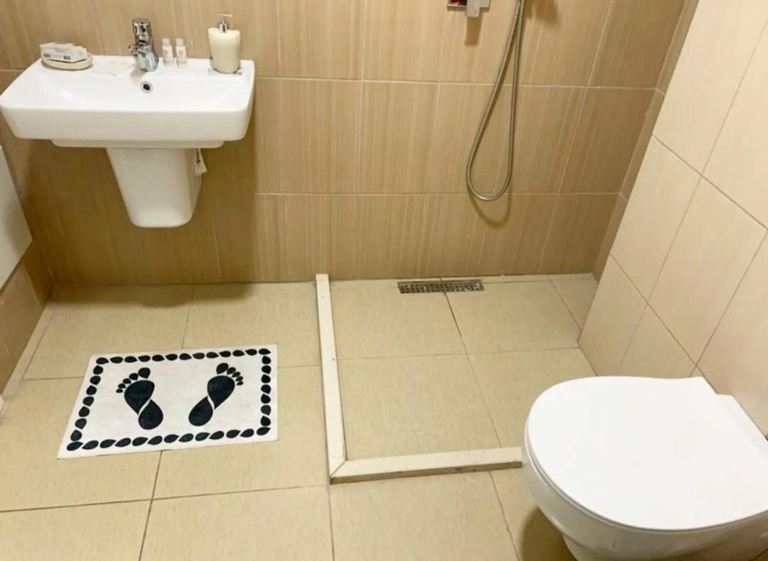 Beautiful And Lovely Apartment Tirana Eksteriør billede