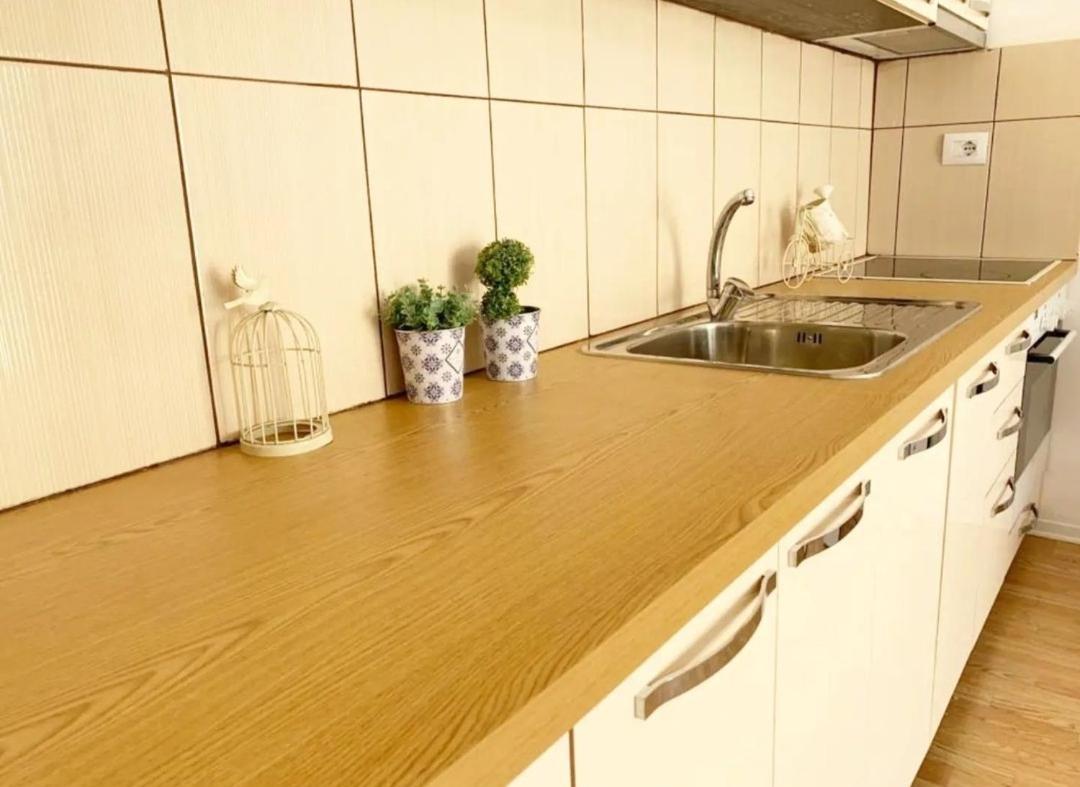 Beautiful And Lovely Apartment Tirana Eksteriør billede